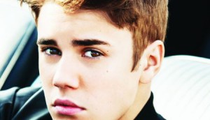 JUSTIN BIEBER - ALL AROUND THE WORLD - Photo_Believe_300CMYK
