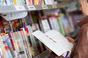 Womanreadingmagazine