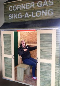 Cornergassingalong