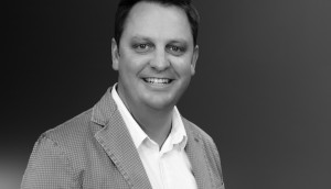 Jon De La Mothe