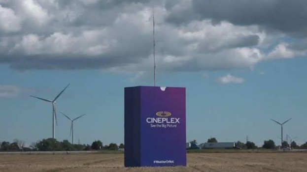 cineplexLightning