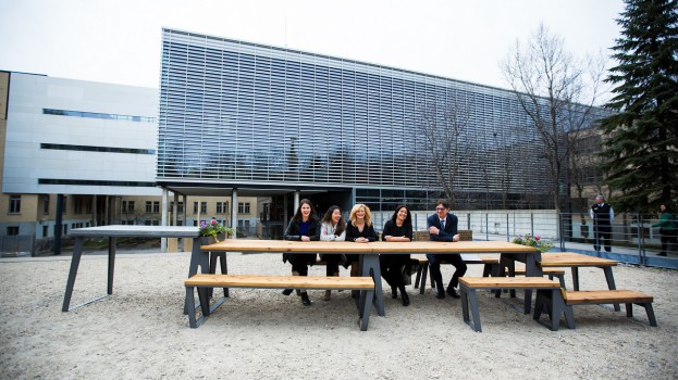 Table_1