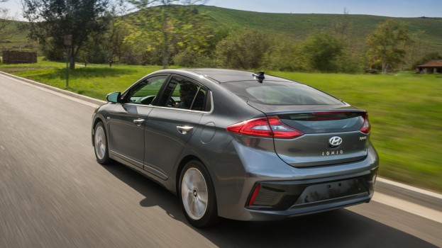 Hyundai Auto Canada Corp--Hyundai Campaign Reveals True Love is