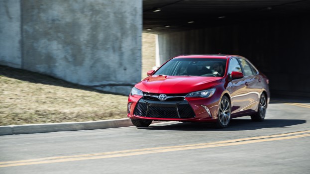 Copied from strategy - 2015_Toyota_Camry_013