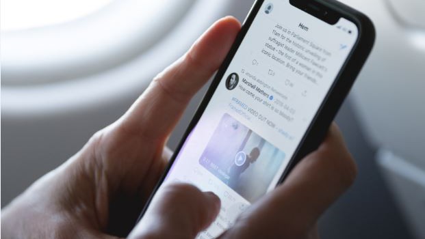 Twitter1