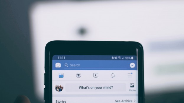 Facebook Mobile