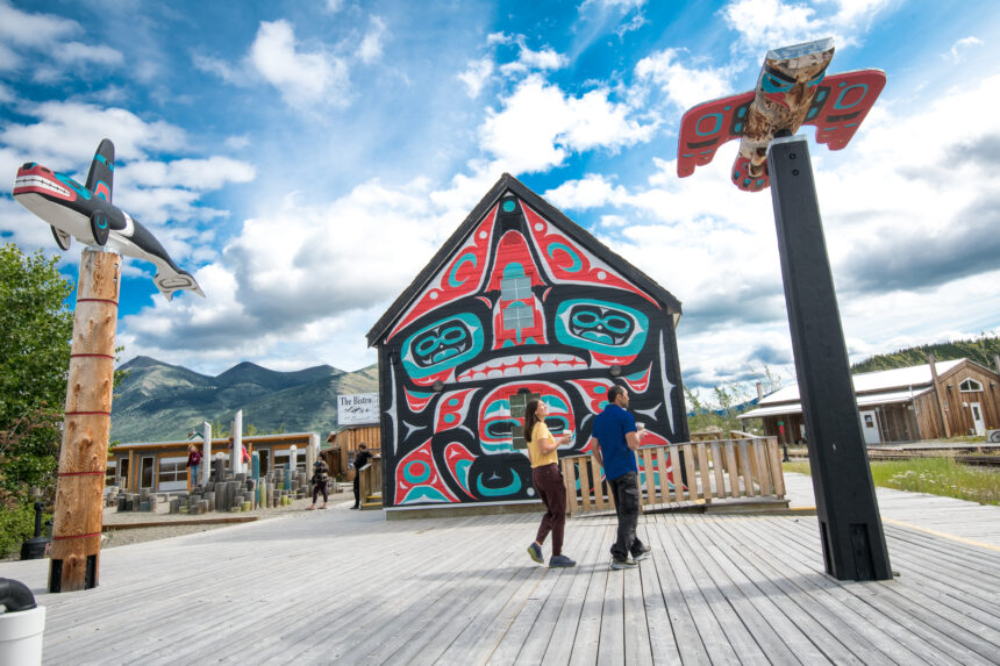 Industry News: Intrepid inks partnership with Indigenous Tourism ...